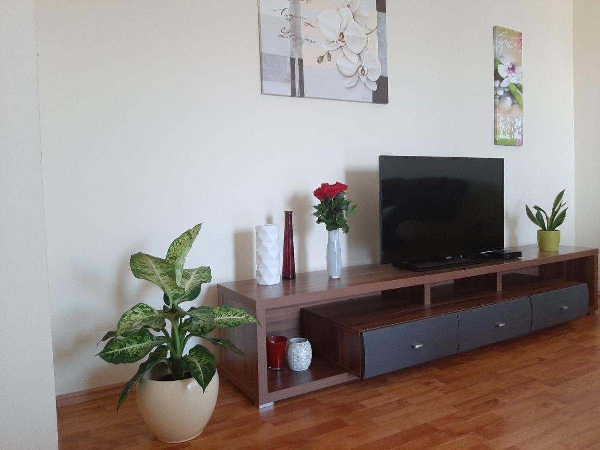 Апартаменти Apartman Lila Умаг Екстер'єр фото